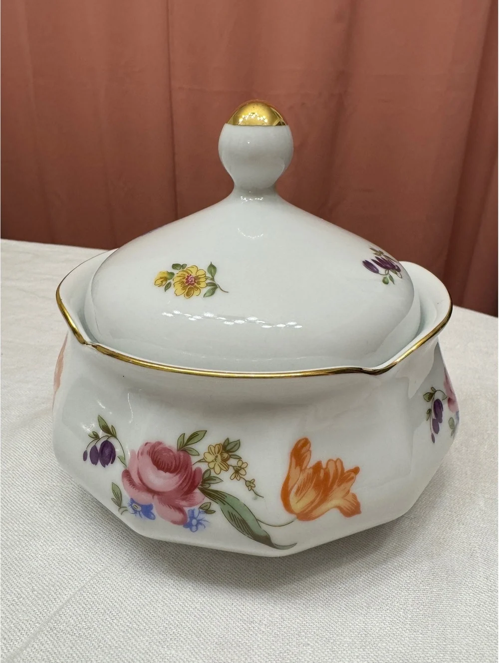 Vintage ILMENAU Graf von Henneberg Porzellan Floral Covered Candy Dish  GDR